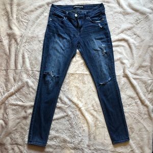 Express Jeans - Mia, mid-rise legging jeans